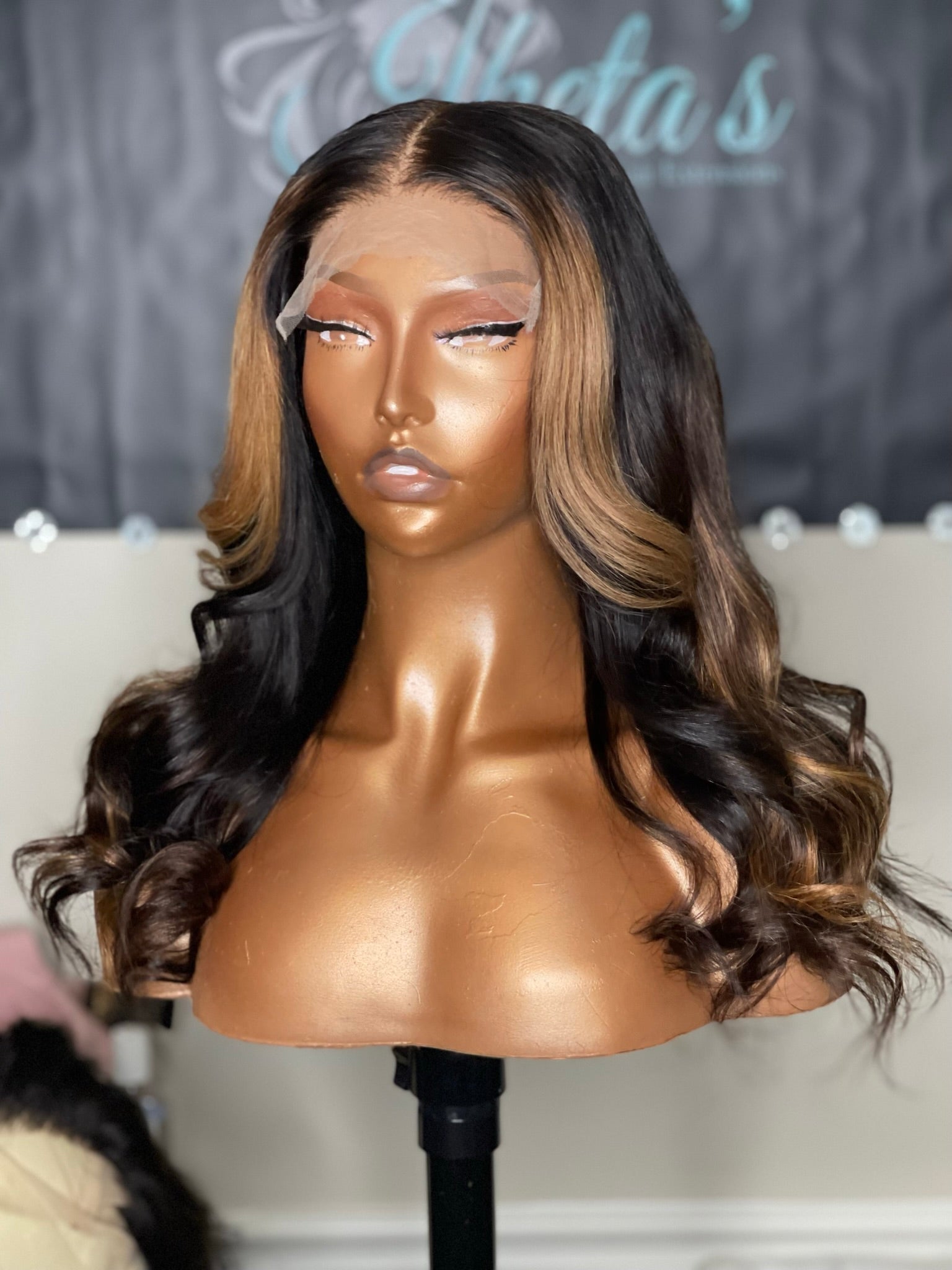 Glueless Wig